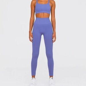 SET Active SCULPTFLEX Ribbed V and Leggings Set in Snowcone